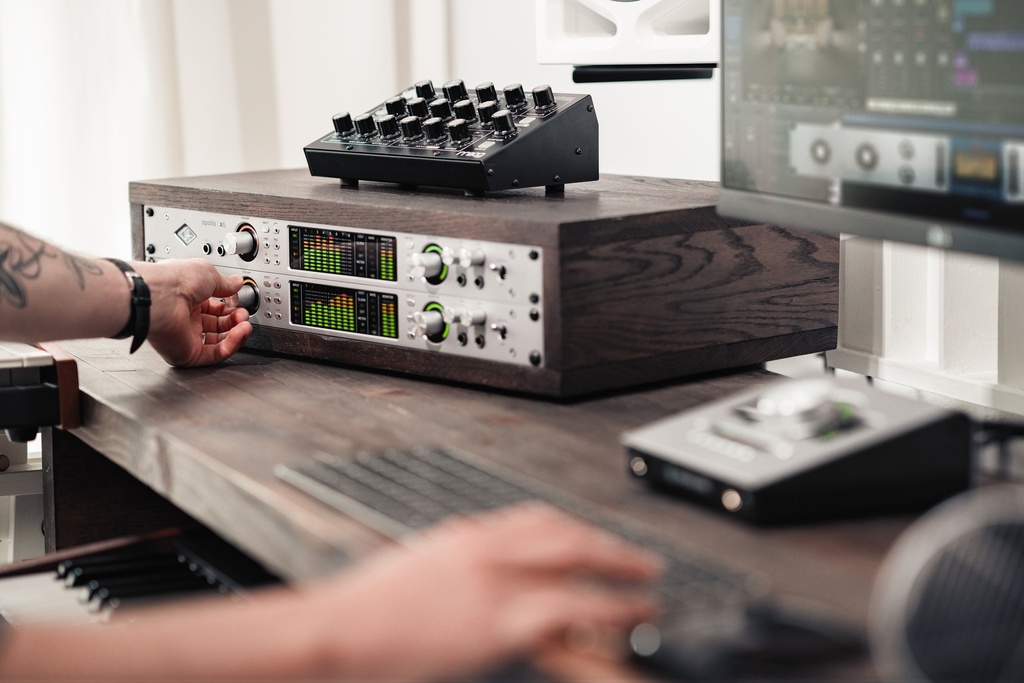 Universal Audio Apollo x6 Gen 2 ESS