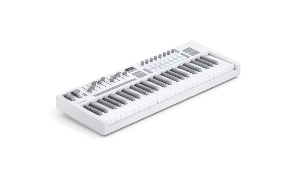 Novation_LK49_White_Left_Top.webp