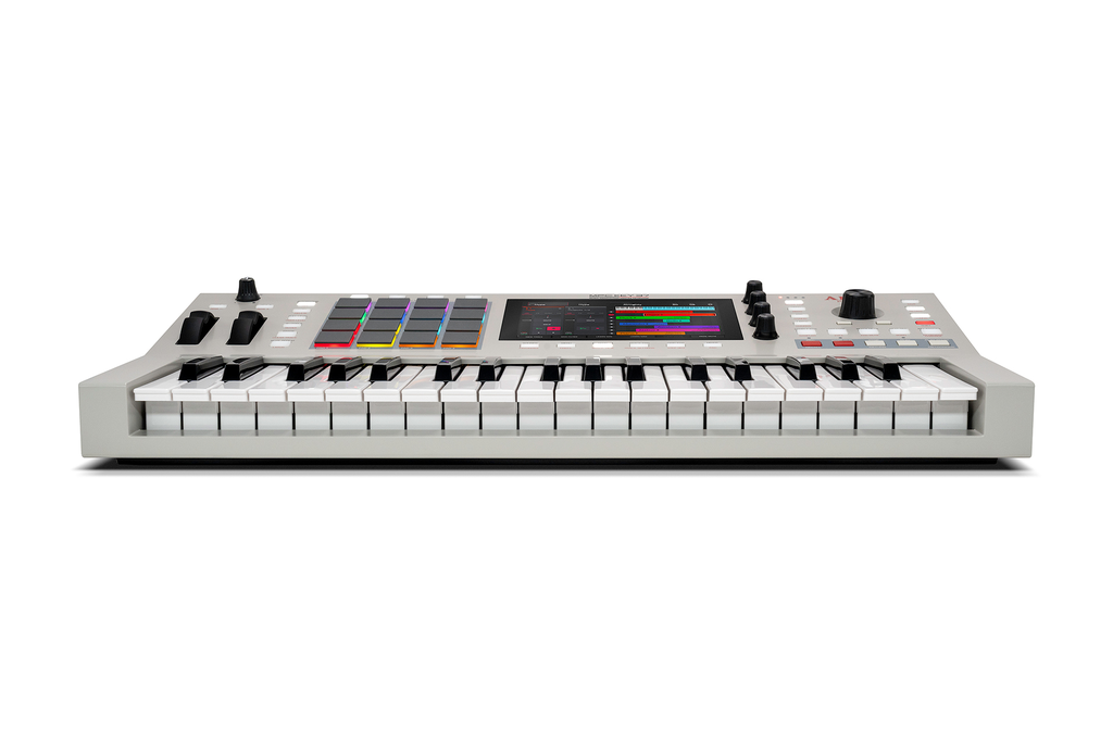 MPC_KEY_37_G2_FRONT_WEB.webp