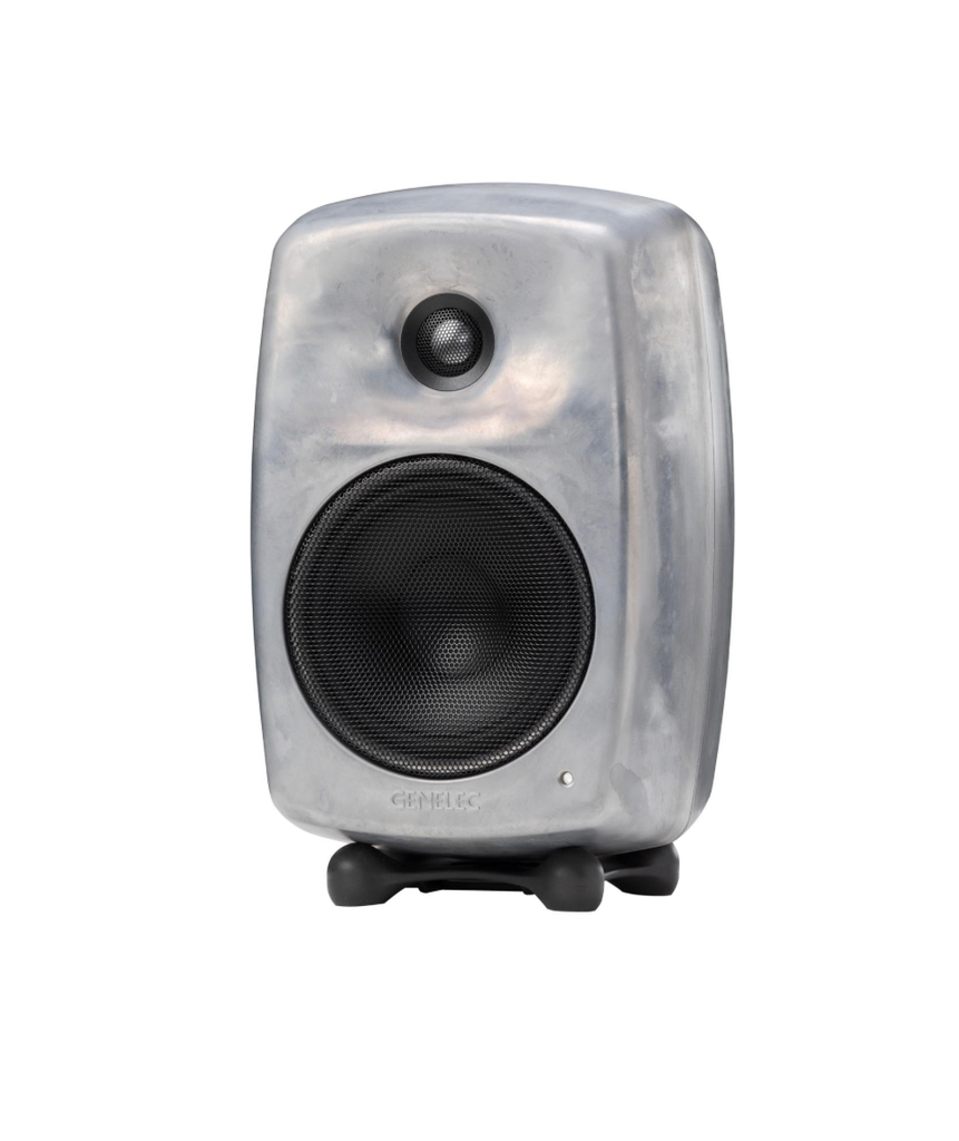 genelec-8030-raw-2.webp
