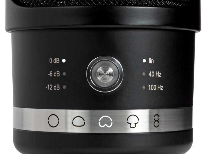 TLM 107 - Black