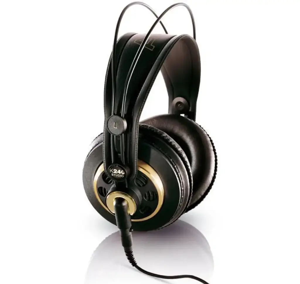 AKG K240 Studio